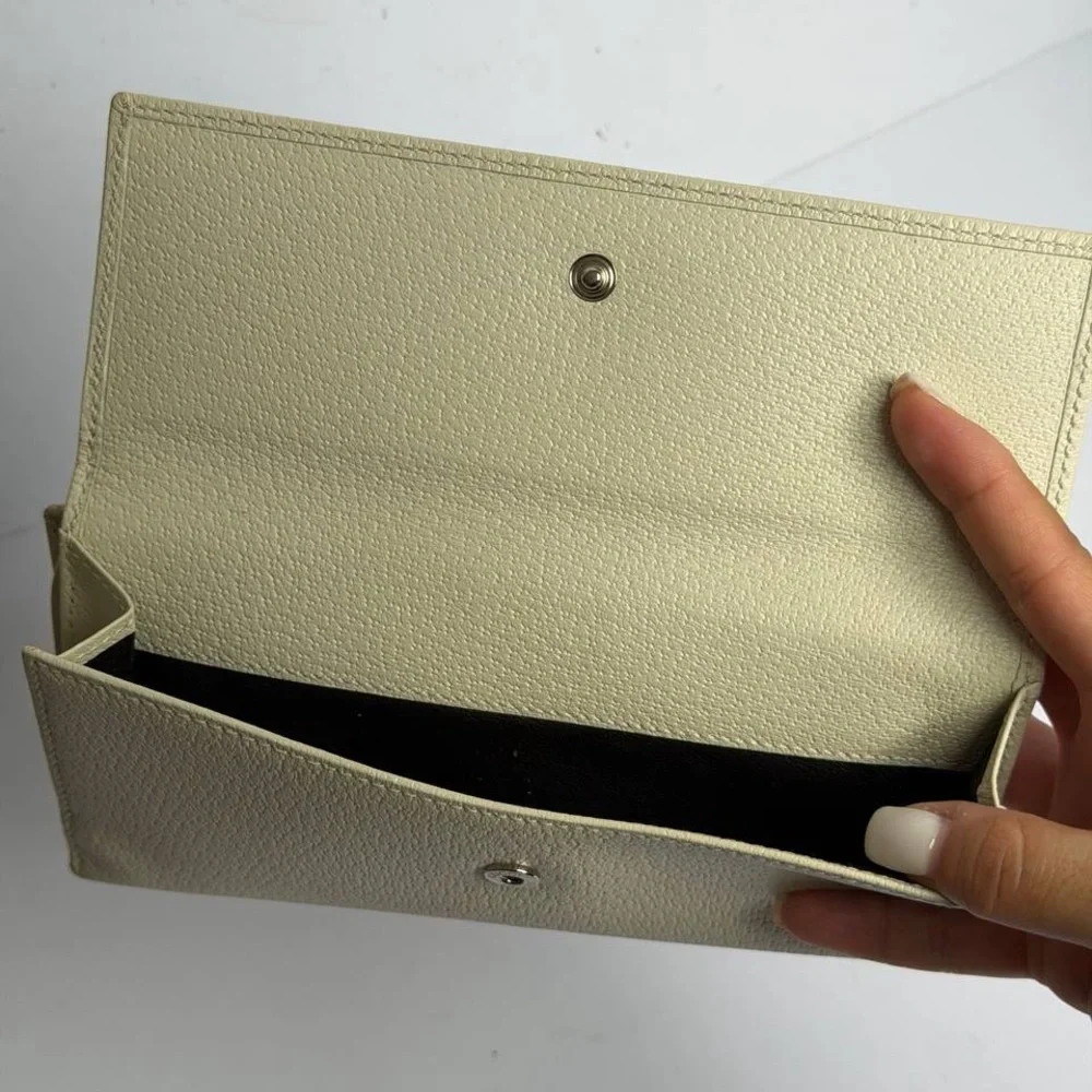 Gucci Soho Studded GG Logo Creamy White Leather Continental Wallet - Picture 9 of 13